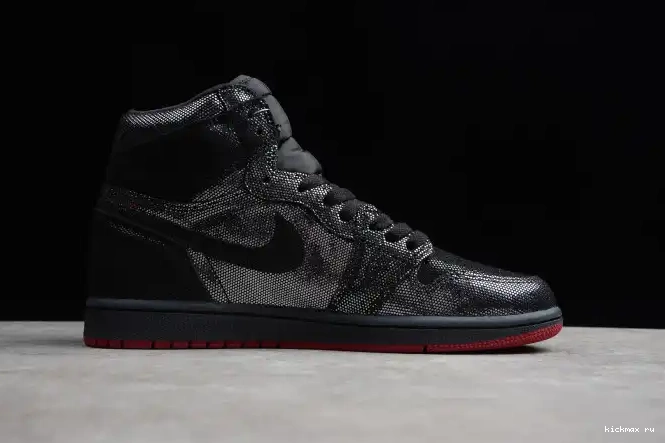 Cheap DC7071-001 Air High Retro 1 Red Jordan OG Black Gym 0620